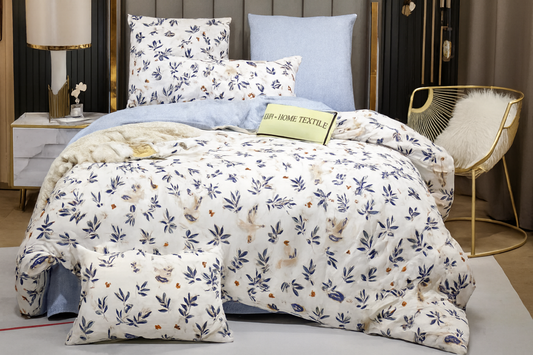 3 Piece Comforter Set (Size 240×220 cm) White with Blue and Beige Prints